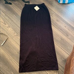 St. John wool knit Dark Purple Pencil Skirt size 6 NWT